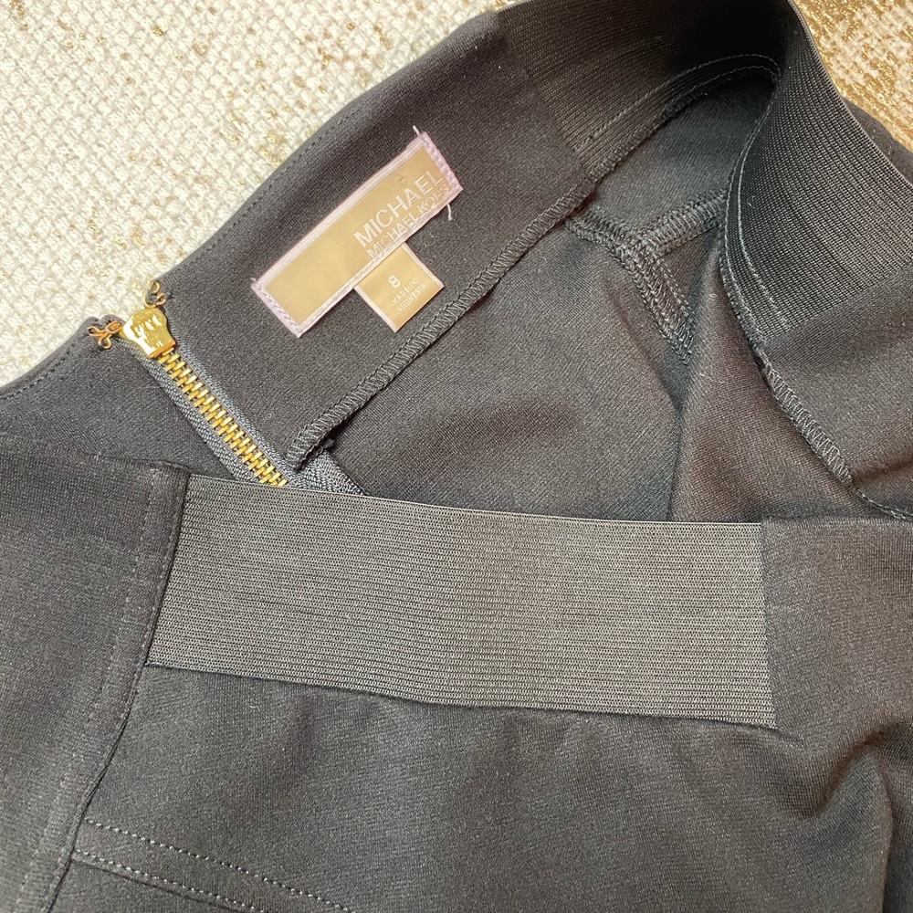 MICHAEL, MICHAEL KORS Black Knit Mini Skirt Elastic Waist | Size 8 - Picture 8 of 10